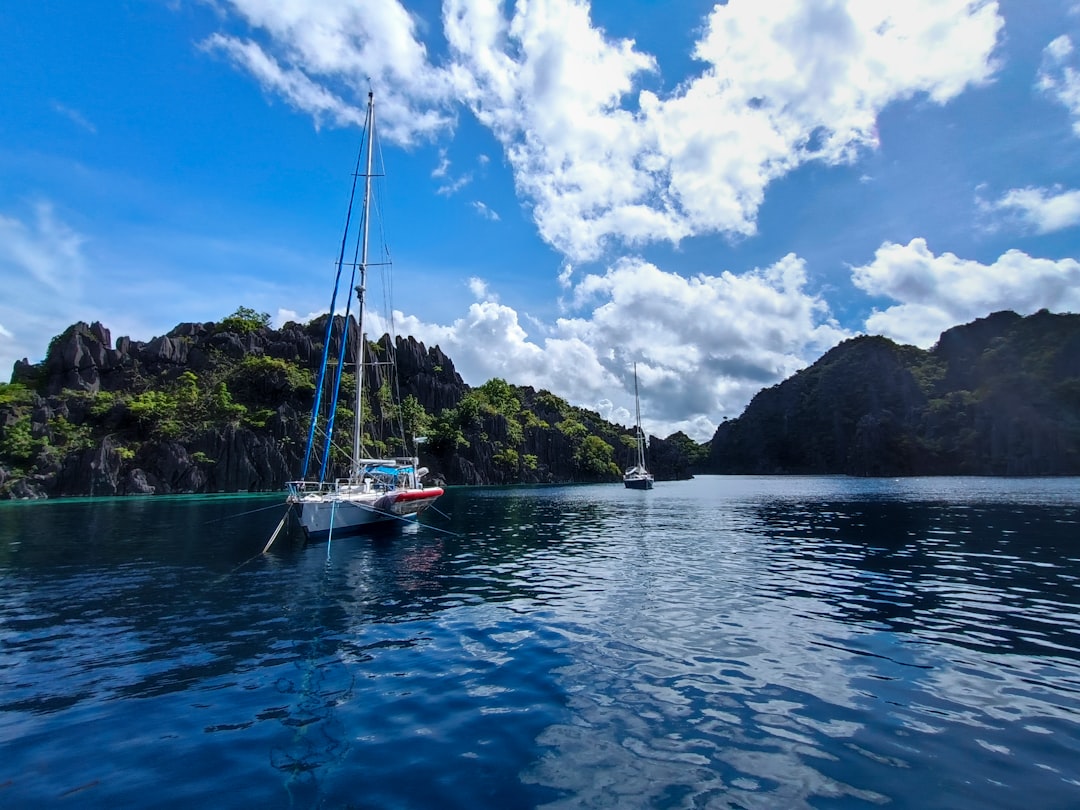 Coron underwater shipwreck diving